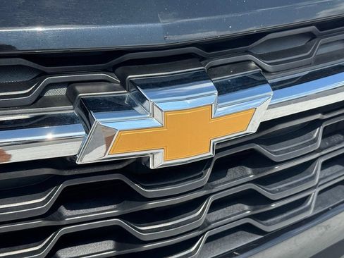 Used 2024 Chevrolet Trax LS w/ LS Convenience Package FWD image 8