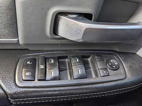 Used 2019 RAM 2500 Big Horn image 45