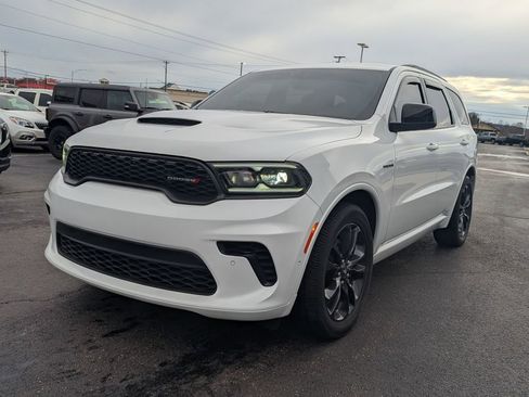 Used 2023 Dodge Durango R/T w/ Blacktop Package image 3