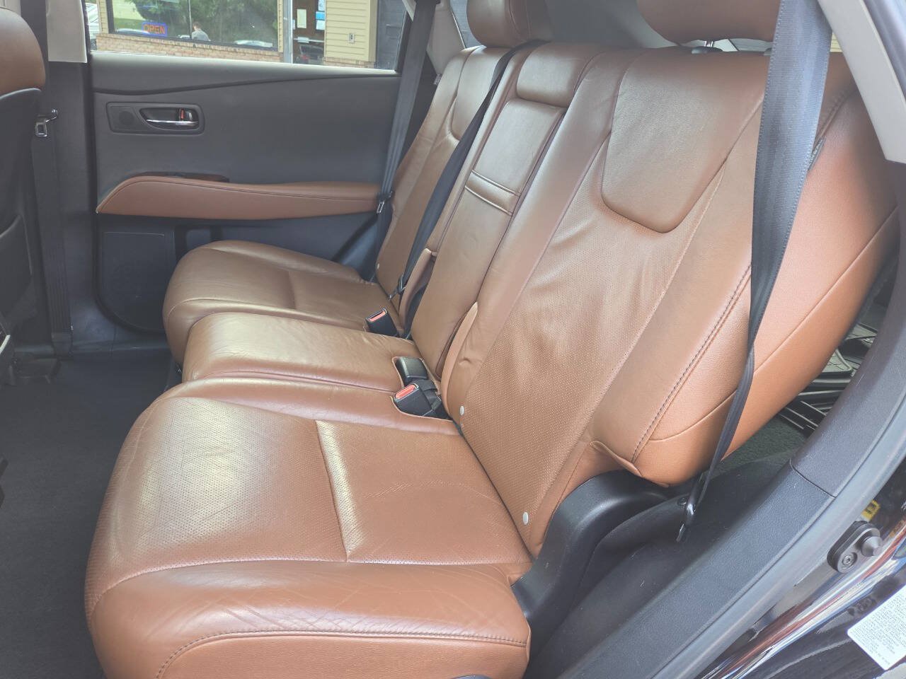 Used 2015 Lexus RX 450h AWD image 34