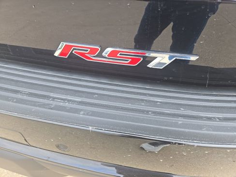 Used 2025 Chevrolet Tahoe RST w/ Comfort Package image 13