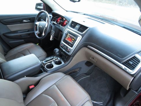 Used 2016 GMC Acadia SLT image 14