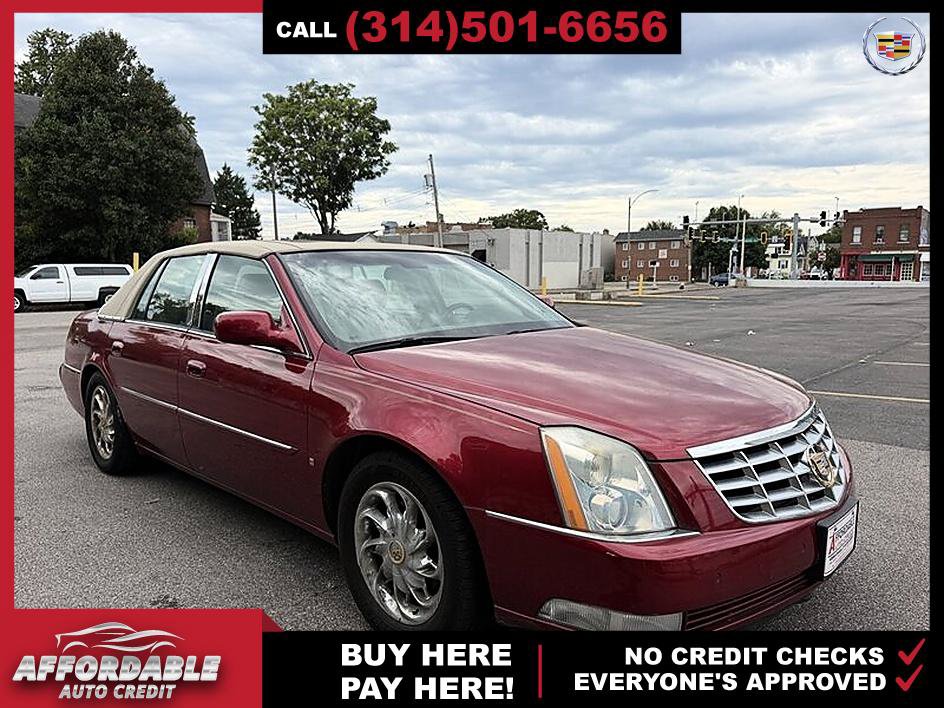 Used 2008 Cadillac DTS w/ Sun And Sound Package FWD image 6