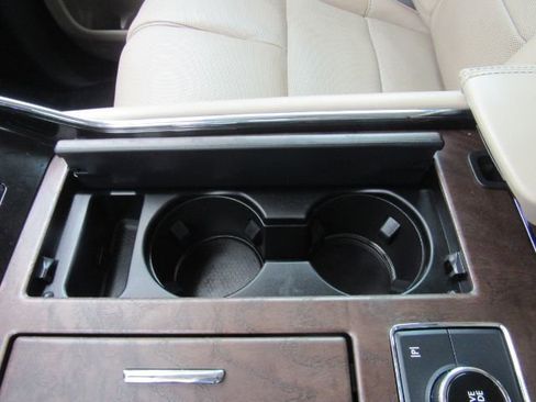 Used 2022 Lincoln Navigator Reserve image 59