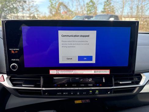 New 2025 Toyota Sienna XLE image 19