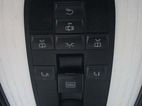 Used 2010 Mercedes-Benz E 63 AMG Sedan image 29