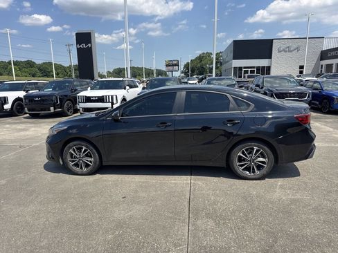 Certified 2023 Kia Forte LXS FWD image 22