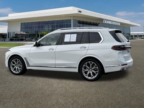 Certified 2024 BMW X7 xDrive40i AWD/4WD image 7