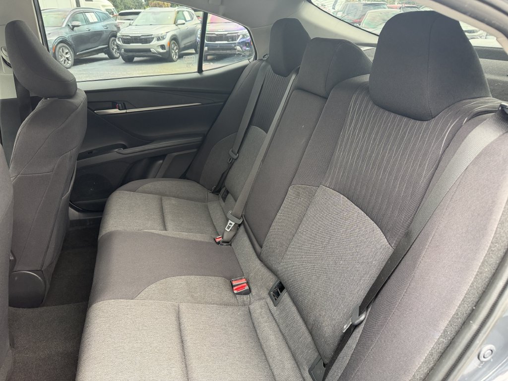 Used 2025 Toyota Camry LE FWD image 19