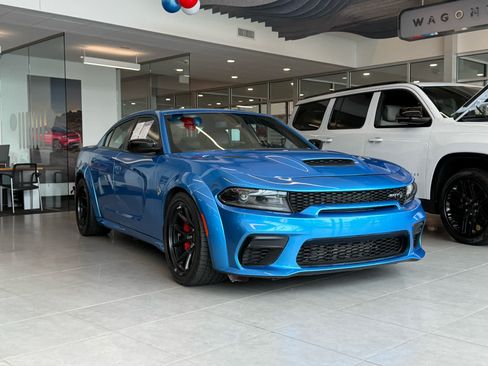 Used 2023 Dodge Charger SRT Hellcat RWD image 5