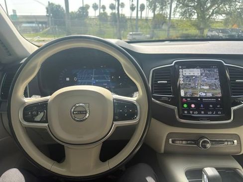 Used 2023 Volvo XC90 B6 Plus AWD/4WD image 7