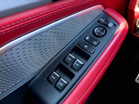 Used 2022 Acura MDX A-Spec image 35