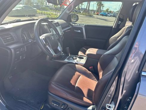 Used 2021 Toyota 4Runner Limited AWD/4WD image 12