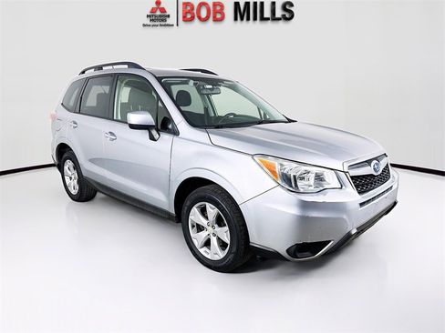 Used 2015 Subaru Forester 2.5i Premium image 1