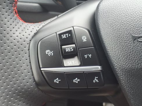 Certified 2023 Ford Escape ST-Line w/ Tech Pack #1 AWD/4WD image 29