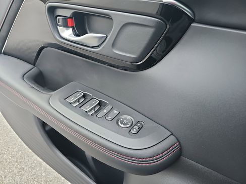 Certified 2025 Acura ADX A-Spec image 26