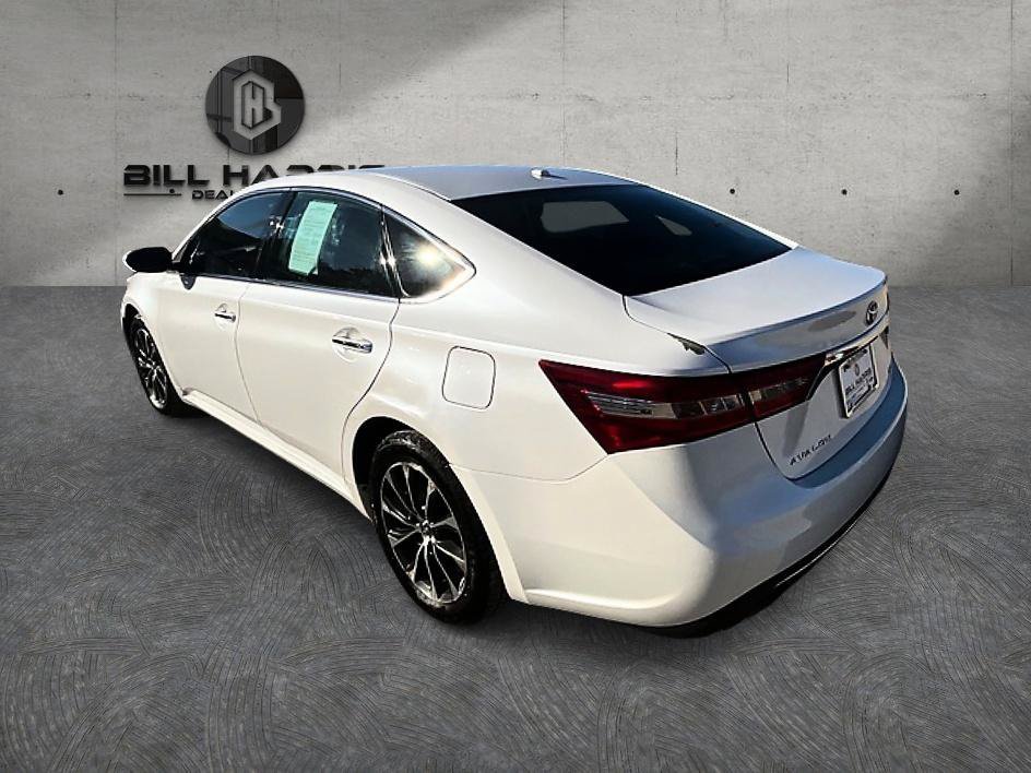 Used 2016 Toyota Avalon XLE FWD image 9