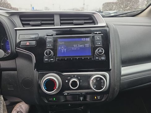 Used 2019 Honda Fit LX image 16