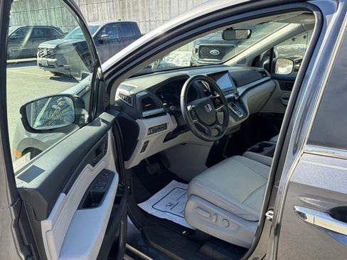 Used 2019 Honda Odyssey Touring image 15