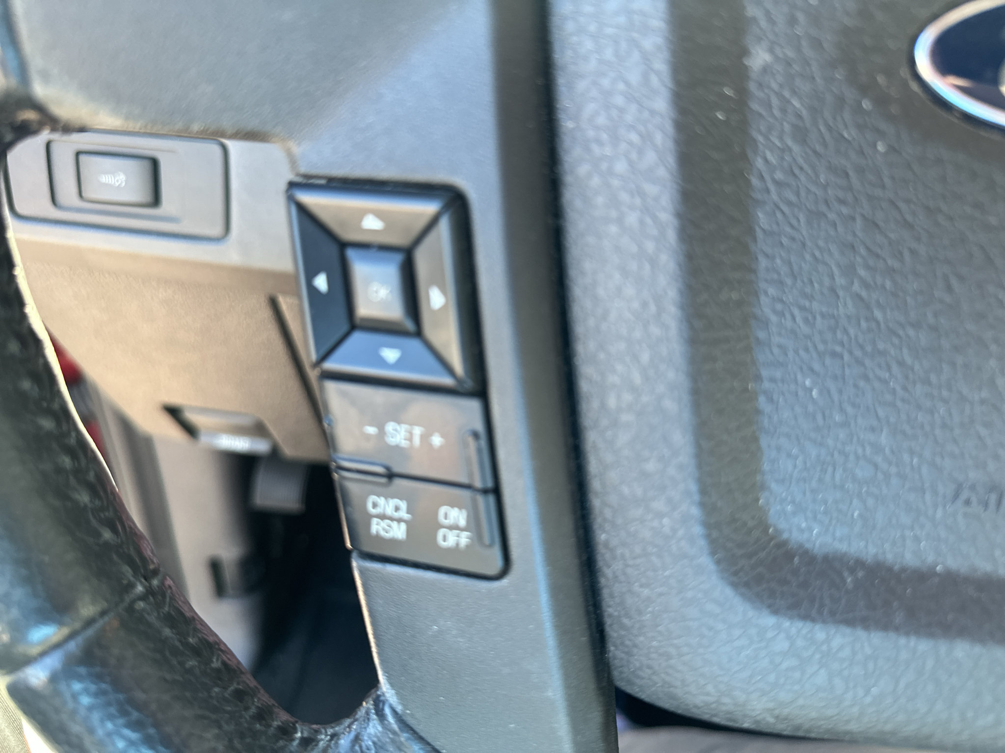 Used 2014 Ford F150 XLT w/ Equipment Group 301A Mid RWD image 9