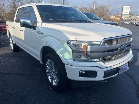 Used 2018 Ford F150 Platinum w/ Equipment Group 701A Luxury image 6