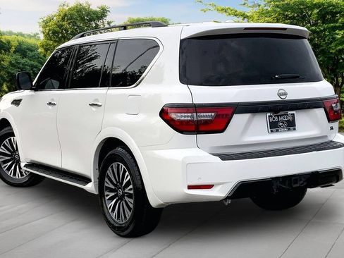 Used 2023 Nissan Armada SL w/ Midnight Edition Package RWD image 4