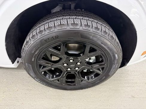 New 2025 Ford Maverick Lobo image 5