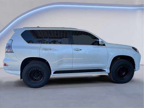 Used 2023 Lexus GX 460 Premium w/ Premium Plus Package AWD/4WD image 7