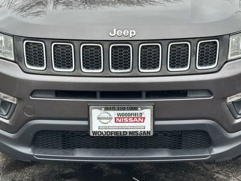 Used 2021 Jeep Compass Latitude image 9