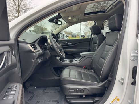 Used 2023 GMC Acadia Denali image 23