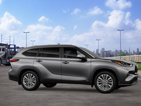 New 2026 Toyota Highlander Platinum image 15