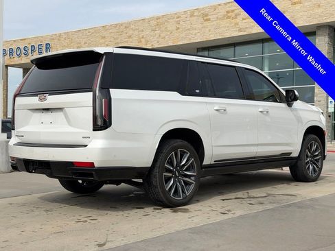 Used 2024 Cadillac Escalade ESV Sport w/ Touring Package image 20