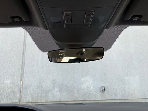 Used 2025 Volkswagen Taos S image 16