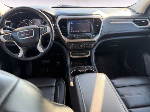 Used 2022 GMC Acadia Denali w/ Denali Technology Package image 10