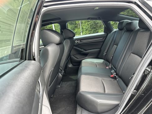 Used 2021 Honda Accord Sport image 31