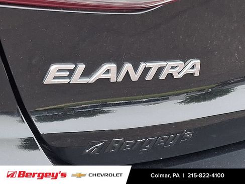 Used 2018 Hyundai Elantra SEL FWD image 32