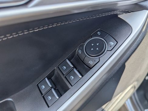 Used 2022 Ford Explorer Limited RWD image 21