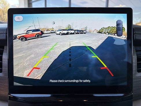 Used 2024 Ford Expedition Limited image 6