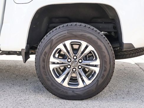 Used 2022 Chevrolet Colorado Z71 image 21