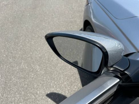 Used 2024 Honda Accord EX-L image 12