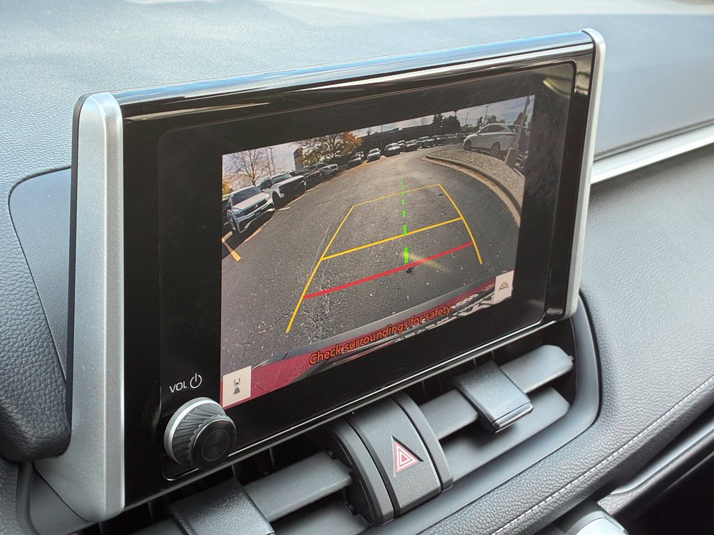 Used 2024 Toyota RAV4 XLE w/ Convenience Package AWD/4WD image 6