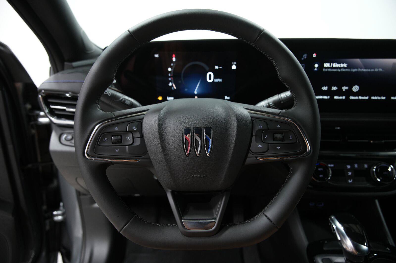 New 2026 Buick Envista Sport Touring FWD image 38
