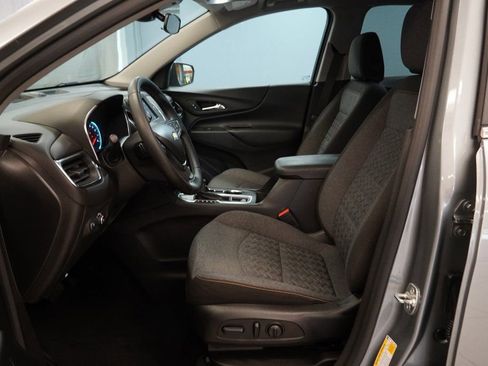 Used 2024 Chevrolet Equinox LT image 6