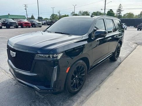Used 2022 Cadillac Escalade Sport w/ Touring Package AWD/4WD image 60