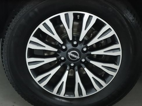 Used 2022 Nissan Armada SL w/ Midnight Edition Package RWD image 42