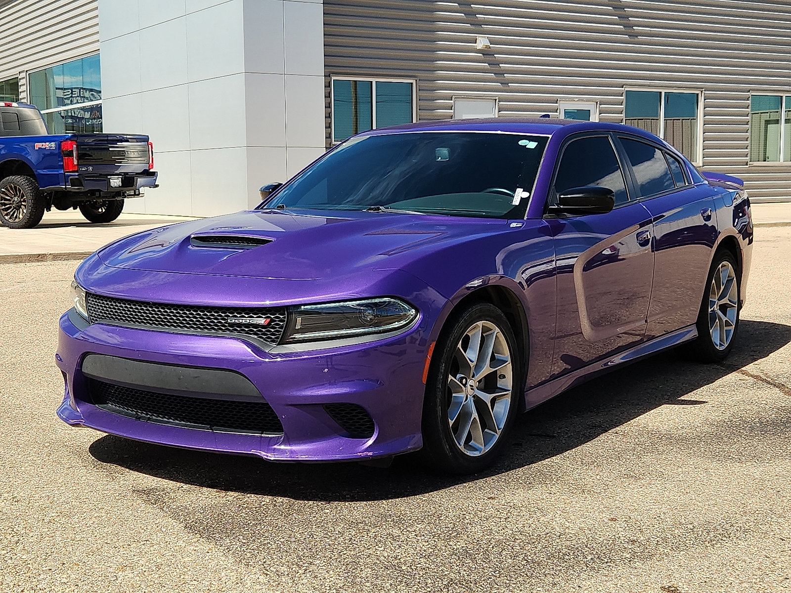 Used 2023 Dodge Charger GT RWD image 1