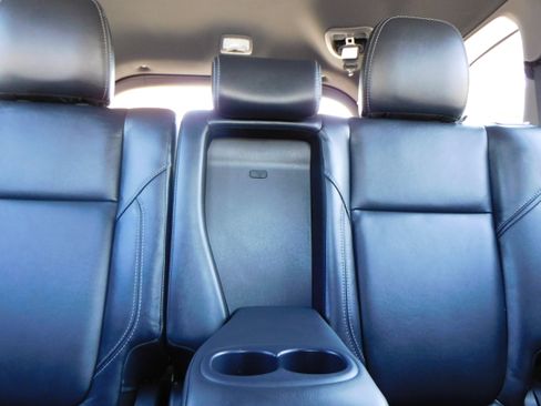 Used 2022 Mitsubishi Outlander SEL image 44