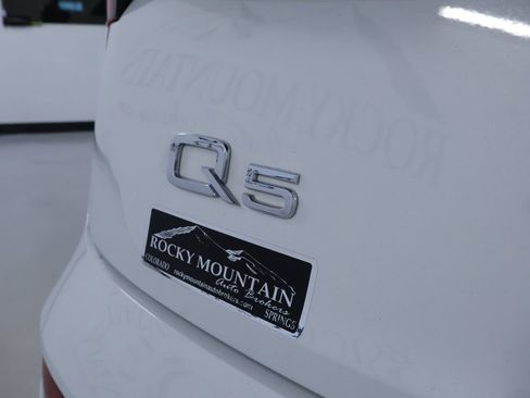 Used 2021 Audi Q5 e Prestige w/ Prestige Package image 10