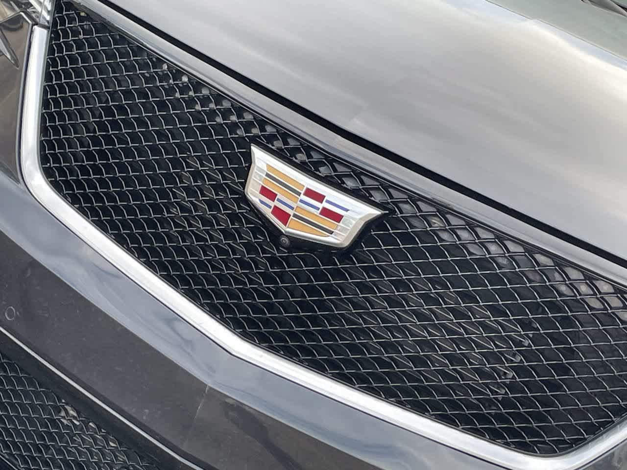 Used 2023 Cadillac XT6 Sport w/ Technology Package AWD/4WD image 40