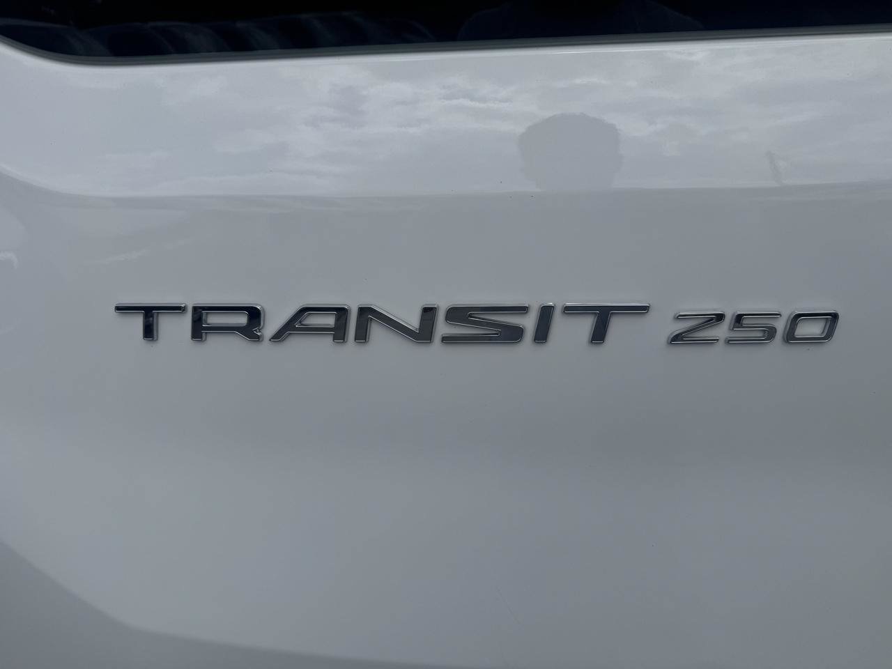 Used 2025 Ford Transit 250 Low Roof w/ Exterior Upgrade Package RWD image 39